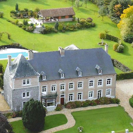 Le Richmond Hotel Godinne Екстериор снимка