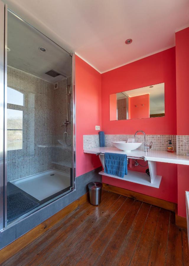 Le Richmond Hotel Godinne Екстериор снимка